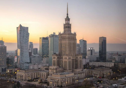 Godziny przed nocną prohibicją. Tak oceniają to Warszawiacy