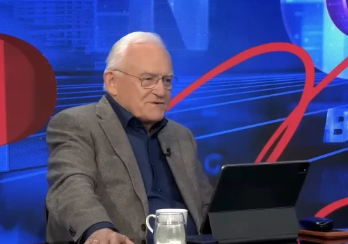 Miller otrzymał telefon od kardynała. 