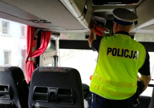 Ruszył stały punkt kontroli autokarów