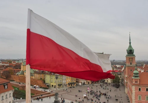 PKB: cała Polska zwalnia. Tylko wydatki rządowe rosną coraz szybciej