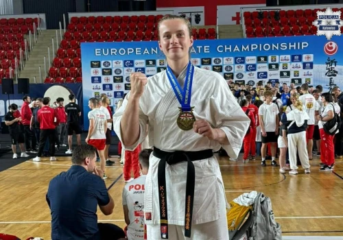 Policjantka z Katowic z medalem Mistrzostw Europy. Wywalczyła podium w karate Shinkyokushin