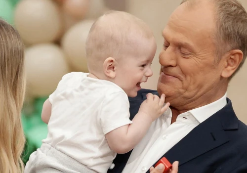 Tusk: To jeden z najpiękniejszych Dni Dziecka