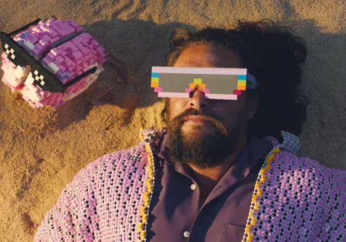 Jason Momoa przejął świat LEGO w szalonym spocie