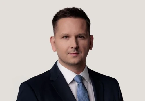 Minister zdrowia powołała nowego dyrektora generalnego MZ. Rafał Główczyński zastąpi Konrada Korbińskiego