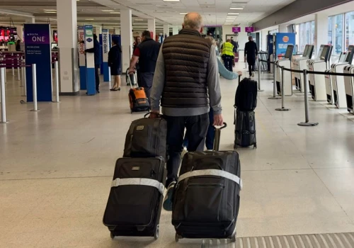 Opóźnienia lotów przez brak paliwa. Problemy na dwóch europejskich lotniskach