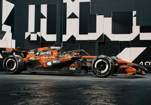 McLaren ze specjalnym malowaniem. To hołd dla 1000. start w F1