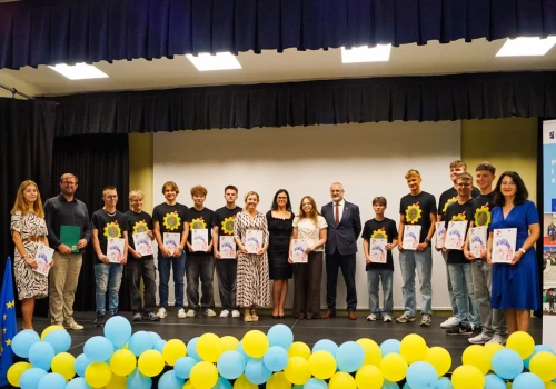 Po nowe doświadczenia i umiejętności zawodowe z Erasmusem+. Uroczyste podsumowanie projektu w CKZiU nr 2 Mechanik