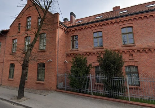 Podrabiali dla cudzoziemców dokumenty studenckie. Trzy osoby zatrzymane
