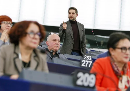 Parlament Europejski. Wniosek o uchylenie immunitetu europosła Patryka Jakiego