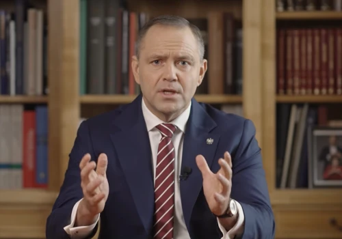 Mamy kolejne weto! Była 13:23, gdy Nawrocki ogłosił decyzję ws. ustaw. „Moim obowiązkiem nie jest…”