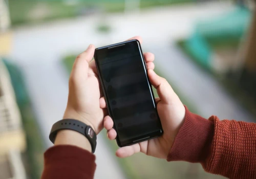 Rząd przyjął projekt ustawy chroniącej małoletnich przed pornografią w internecie