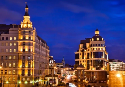 Tajemniczy gość w hotelu Kempinski. Co były kanclerz RFN robił koło Kremla?