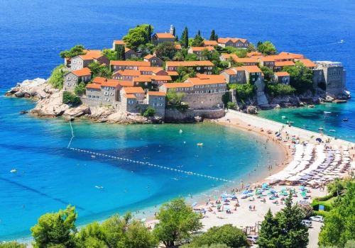 Czarnogóra w dobrej cenie 🌊🏨 Tydzień w 4* Villa Primafila w Ulcinju za 2708 PLN