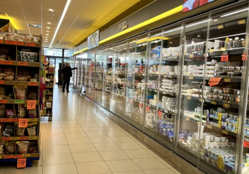 Będzie cyrk w Biedronce. Hit na długi weekend za 2,99 zł, ale jest haczyk
