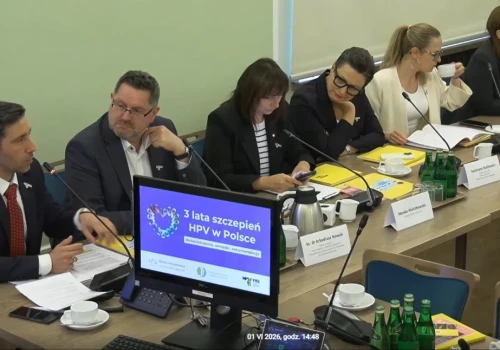 Sejm: „Szczepmy synów. Nie sprowadzajmy tego tylko do jednej płci”. Mocny apel Katarzyny Kęckiej podczas debaty o HPV