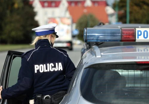 Mandat za jazdę w okularach. Oto co mówi prawo