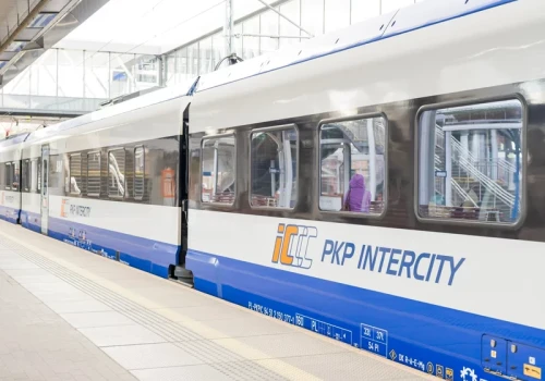 Piękne miasta z PKP taniej o minimum 21 proc. Bilety już w sprzedaży