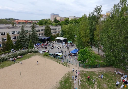 67 laureatów i mnóstwo atrakcji. Rodzinny „Piknik z budzącą się szkołą i Radą Osiedla Nagórki” za nami
