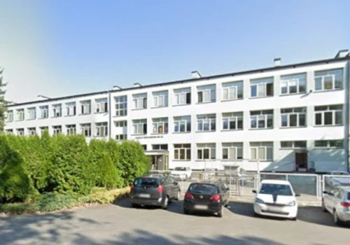 Szukasz pracy w Rzeszowie? Szkoła oferuje etat dla osoby sprzątającej
