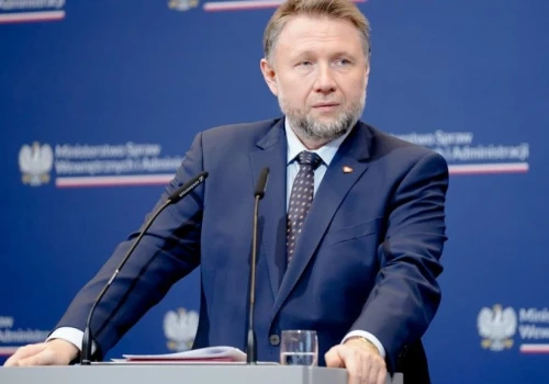 Wotum nieufności dla szefa MSWiA. Kiewiński: „To polityczny spektakl”