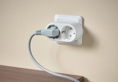 Za 8 złotych rozwiążesz problem z kablami. IKEA prezentuje nowy, budżetowy adapter KOPPLA.