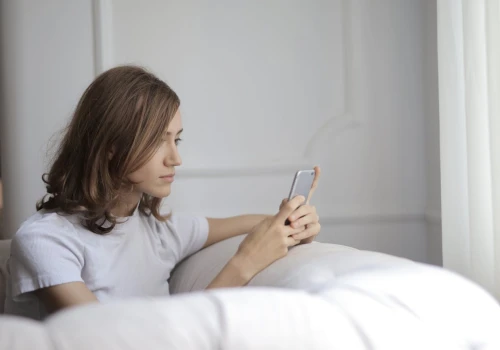 Pacjenci pytają AI o raka, ale internet ich zawodzi. Nowe badanie pokazuje skalę problemu