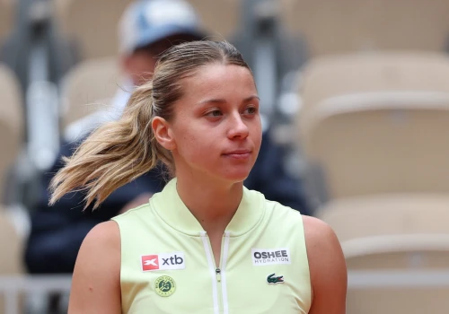 Po marzenia i przeciw historii. Czy Maja Chwalińska wejdzie do finału Roland Garros?
