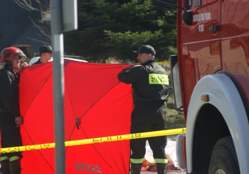 Kierowca Audi uciekł, 21-latka nie żyje. Tragedia w Pruszkowie