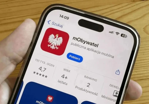 Pilny komunikat CERT. Polacy mogą stracić tysiące złotych. Wszystko przez jedno powiadomienie z mObywatela