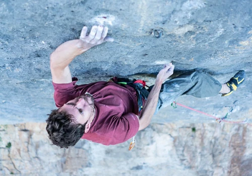 Stefano Ghisolfi robi trzecie przejście „Ratstaman Vibrations” 9b