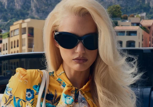 Demna zabiera Gucci do Monte Carlo. Ta kampania wygląda jak kadr z filmów Sorrentino