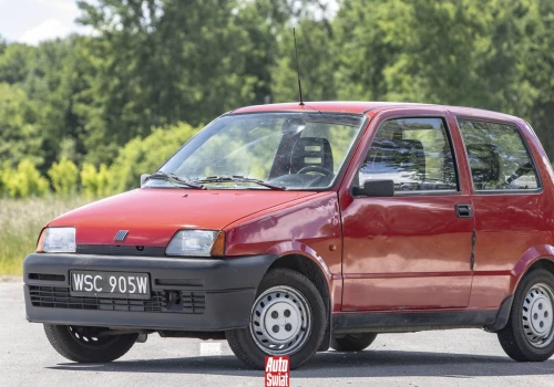 Fiat Cinquecento ma 35 lat. Wywiózł nas z PRL-u i pokonał śmiały polski projekt