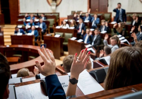 Młodzieżowy Sejmik Województwa Śląskiego został wybrany. Poznaliśmy 45 młodych radnych z całego regionu