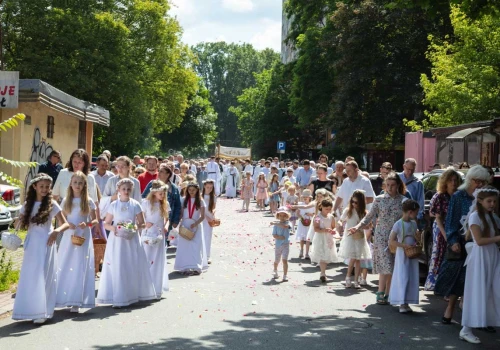 Boże Ciało w oblackich parafiach