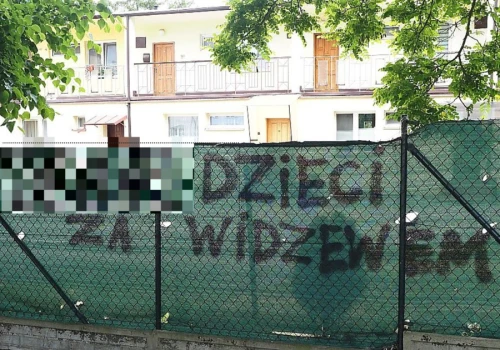 Dzieci widziały to codziennie. Rodzice alarmują. Sprawą zajmie się policja