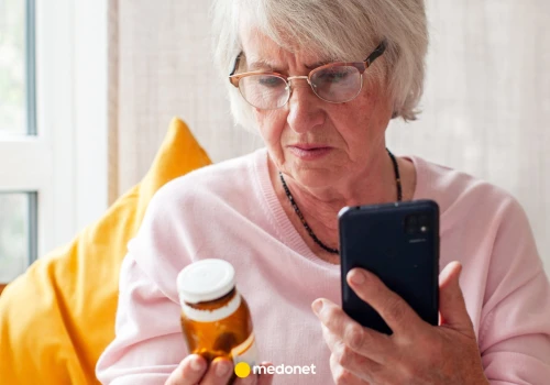 Seniorzy codziennie przyjmowali multiwitaminę. Ich wiek biologiczny zmieniał się wolniej