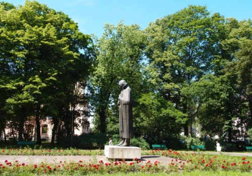 Spacer dendrologiczny w łódzkim Parku Staszica