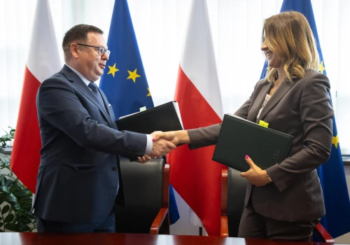 Rolniku, kontrole mają być prostsze. ARiMR i PIORiN podpisały umowę
