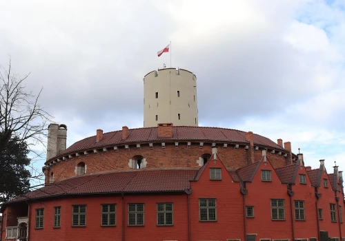 Twierdza Wisłoujście odzyska historyczny hełm po ponad 200 latach