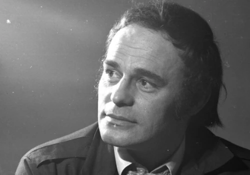 Nie kocham teatru ani filmu, kocham siebie w nich – 90 lat temu urodził się Roman Wilhelmi