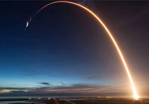 SpaceX: mega-umowa z Google. IPO budzi konflikt – pewien bank chce uderzyć w indywidualnych nabywców akcji