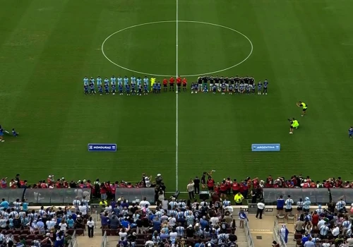 Obrońcy tytułu gotowi na mundial! Zwycięstwo na ostatniej prostej przed turniejem