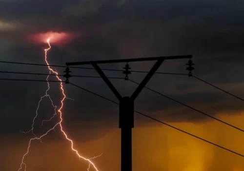 Nadciągają burze. Alert w powiecie ciechanowskim