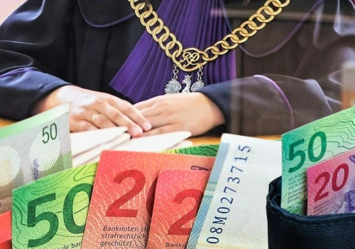 Banki z nowym kłopotem frankowym. Przedsiębiorcy coraz aktywniejsi w sądach