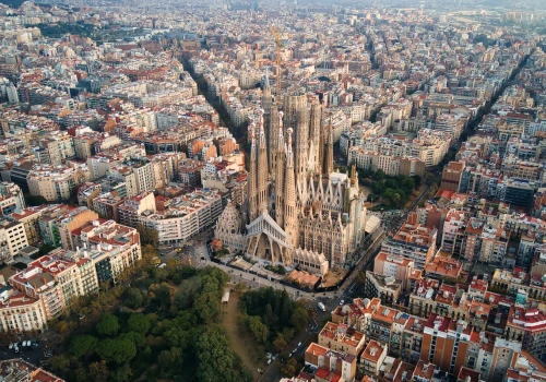 Weekend w Barcelonie za jedyne 517 PLN 😮😎 W cenie loty i noc w hotelu