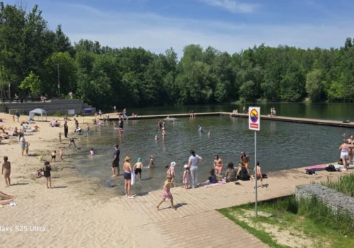 Plażowanie bez wyjazdu z miasta. Lisiniec rozpoczął wakacyjny sezon!