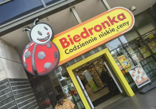 Właściciel Biedronki przejmie sieć handlową. Na celowniku supermarkety i hurtownie