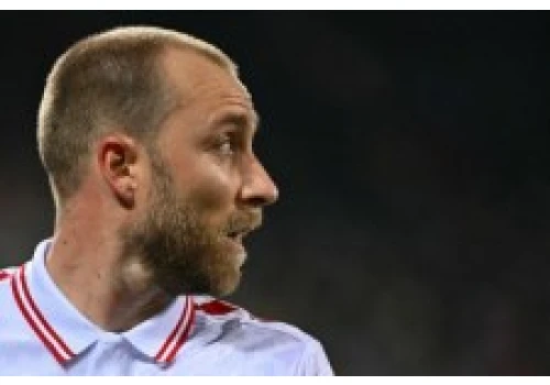 Przerwany mecz. ​Eriksen znowu padł na murawę