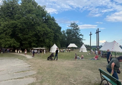Rycerskie widowisko na Zamku w Janowcu. Inauguracja jubileuszu 500-lecia