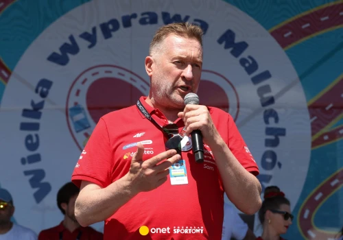Triumfator Rajdu Dakar centralnym punktem planu Tuska. Ma stanąć do walki w Krakowie